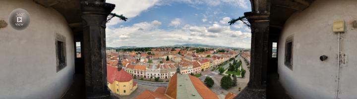 Mesto Prešov v veže Rímskokatolíceho kostola sv. Mikuláša - sever